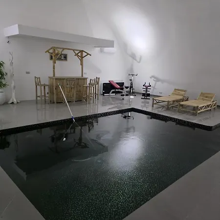 Pramousquier Loft De Charme 2 Piscines Interieure Et Exterieure 르 라방두