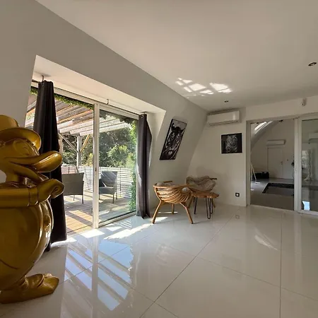 Pramousquier Loft De Charme 2 Piscines Interieure Et Exterieure וילה
